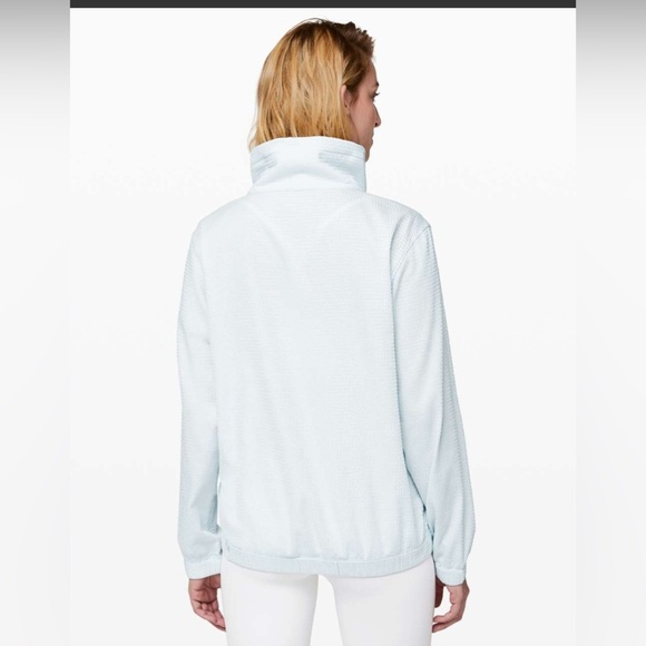 Lululemon | Pack Light Pullover - Picture 3 of 14